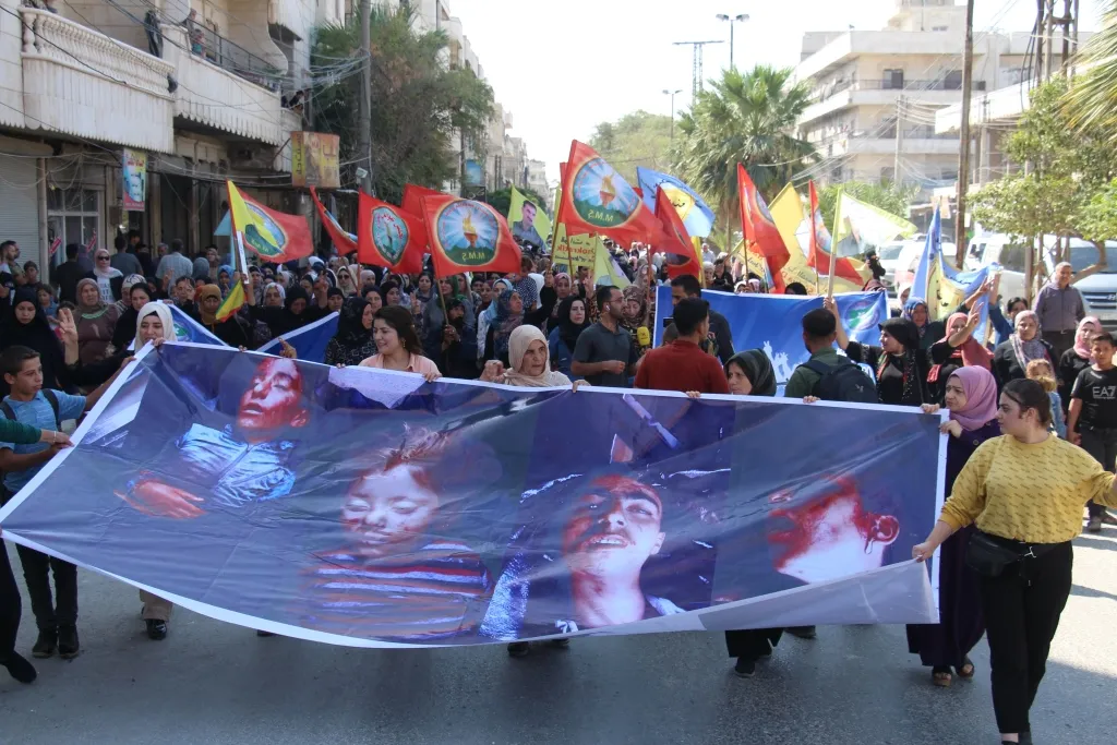 ​​​​​​​أهالي منبج: بوقوفنا مع قواتنا العسكرية هزمنا المرتزقة وأخمدنا نار الفتنة