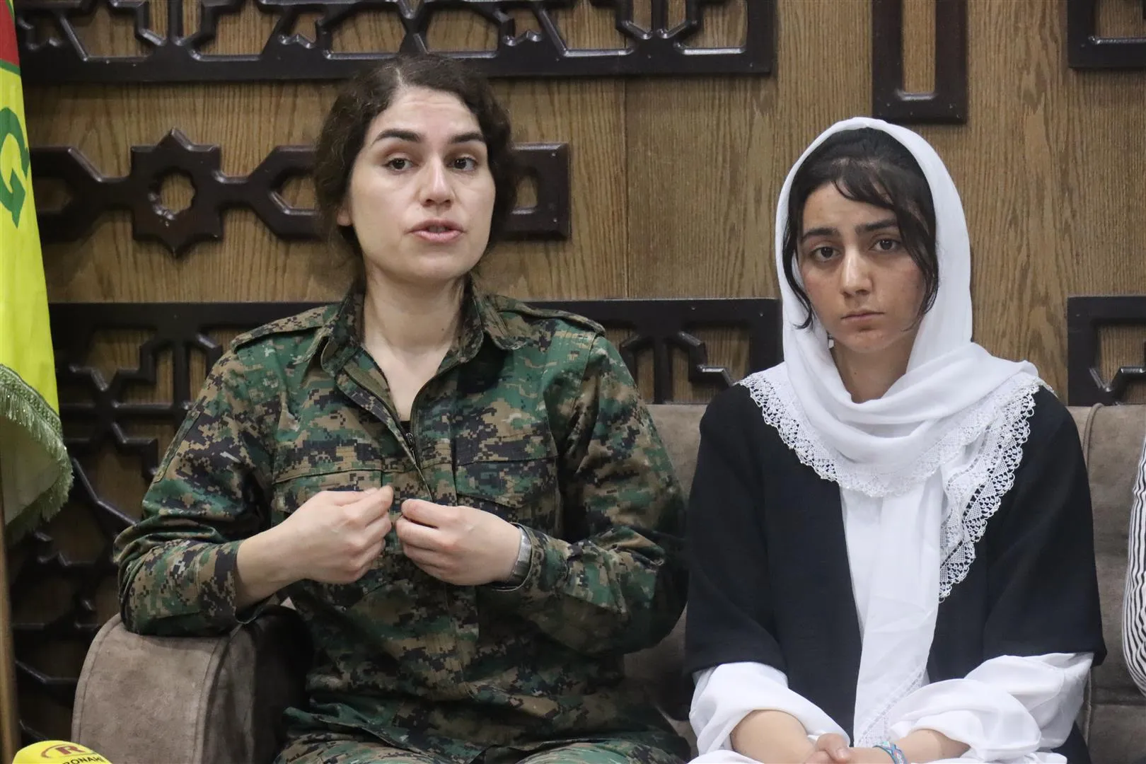 ​​​​​​​تسليم الشابة الإيزيدية فريال إبراهيم إلى وحدات مقاومة شنكال