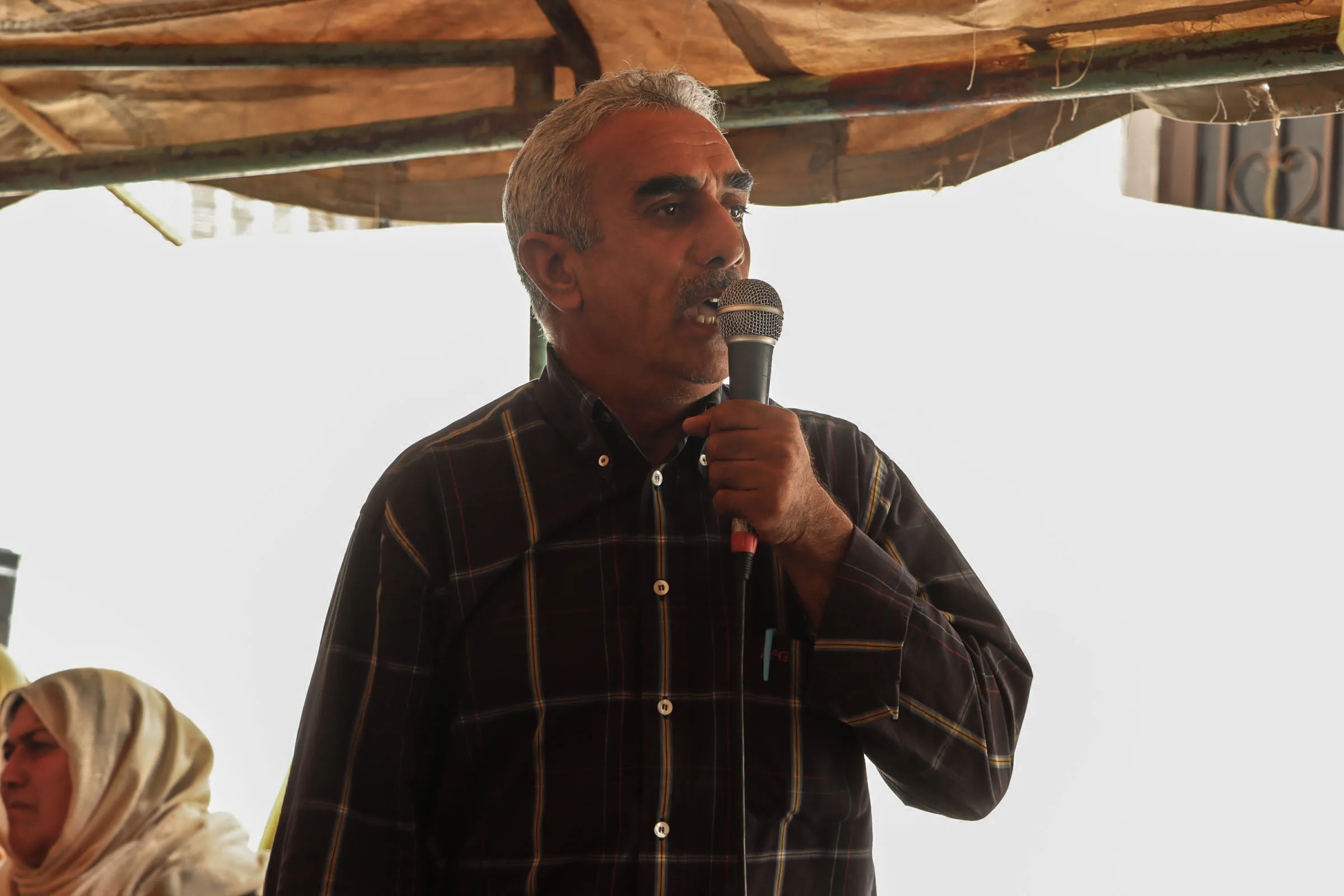 ​​​​​​​معزون وذوو الشهداء: سنحمي ثورة أخوة الشعوب مهما كلفنا الأمر