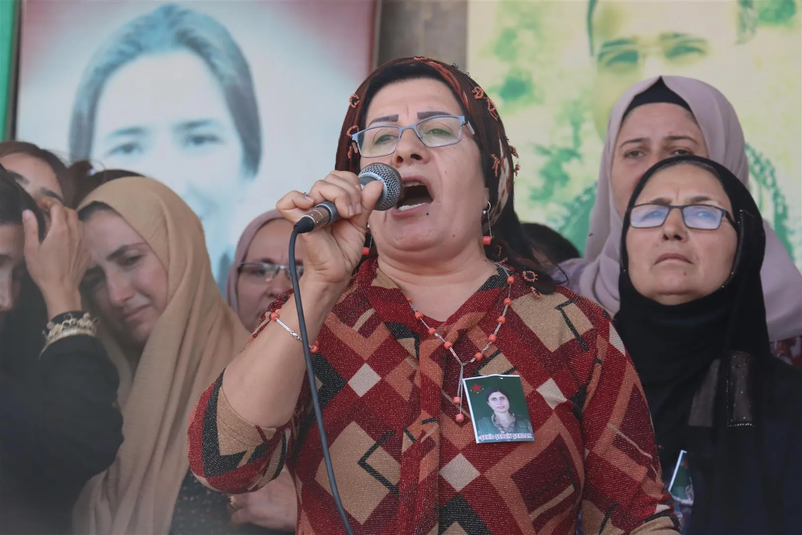 ​​​​​​​خلال مراسم القيادية شرفين: شارة النصر ستبقى مرفوعة حتى دحر العدو