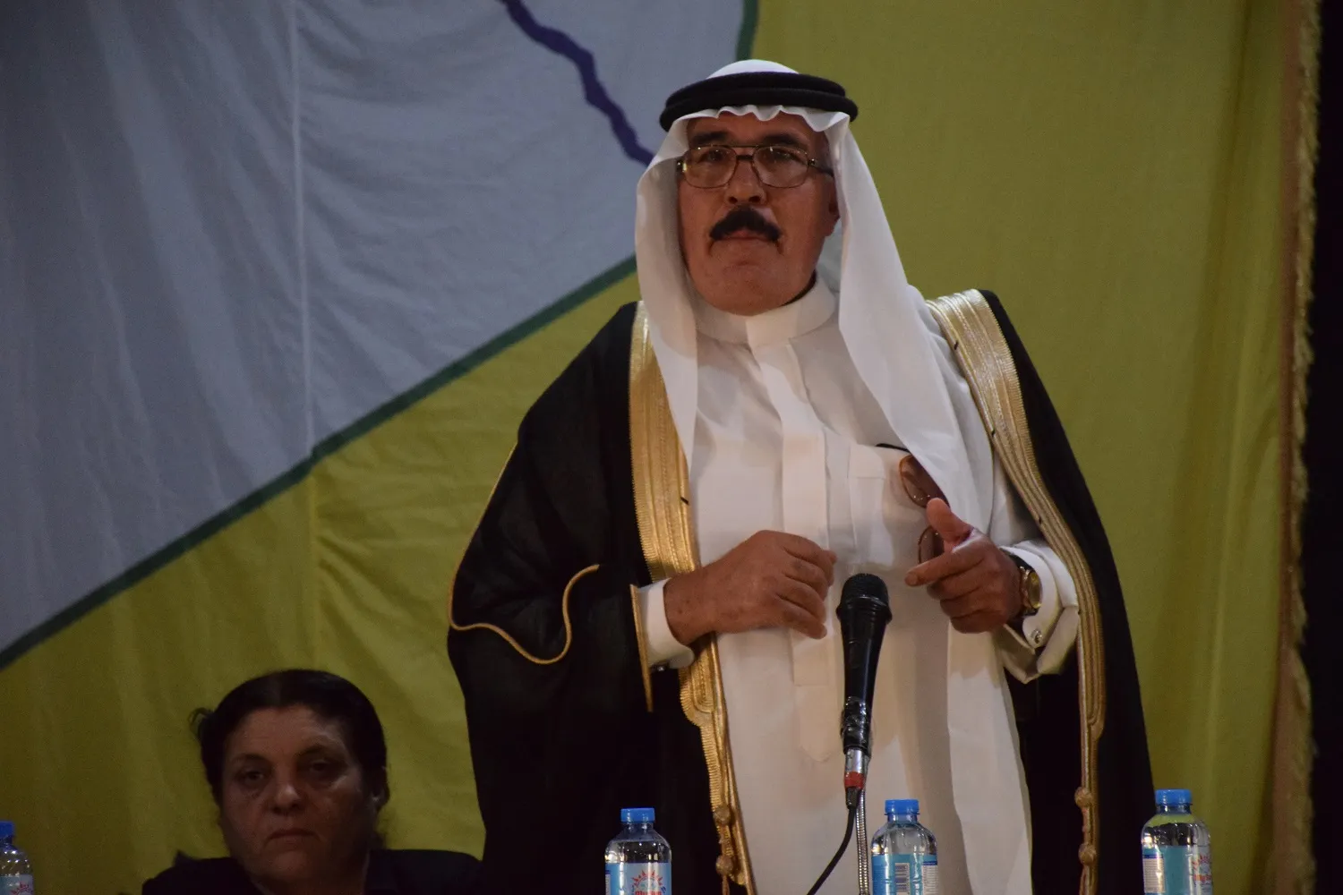 الكرد والعرب والسريان يؤكدون تمسّكهم بالوحدة الوطنية
