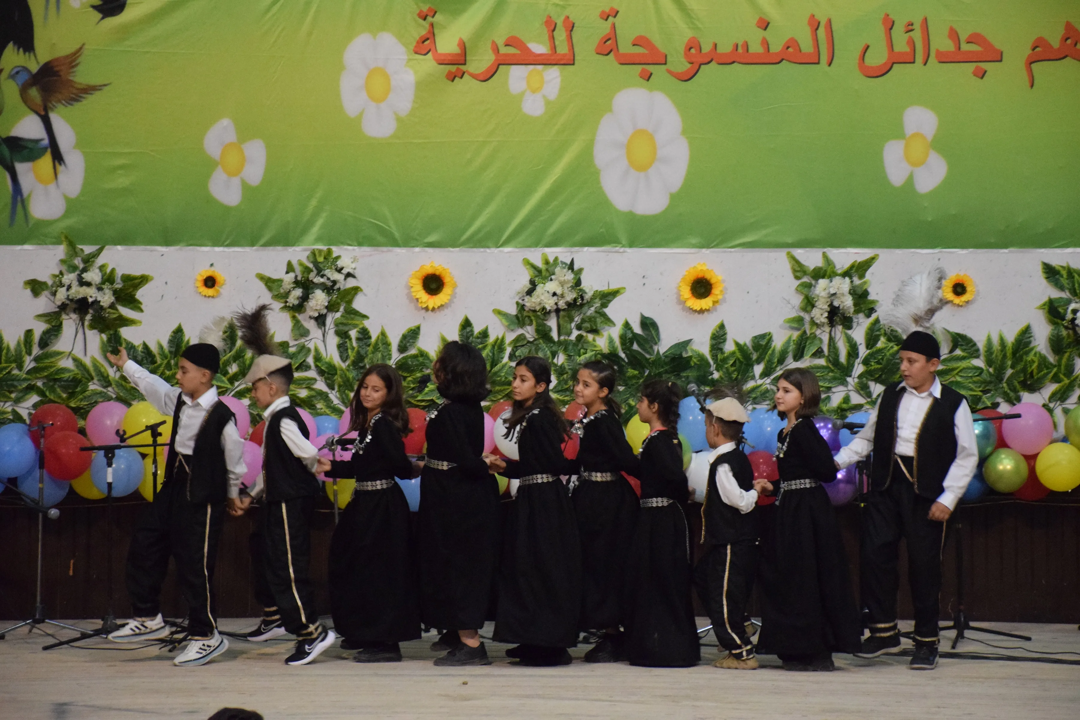 انطلاق مهرجان الطفل الثامن للفن في يومه الأول ببلدة رميلان