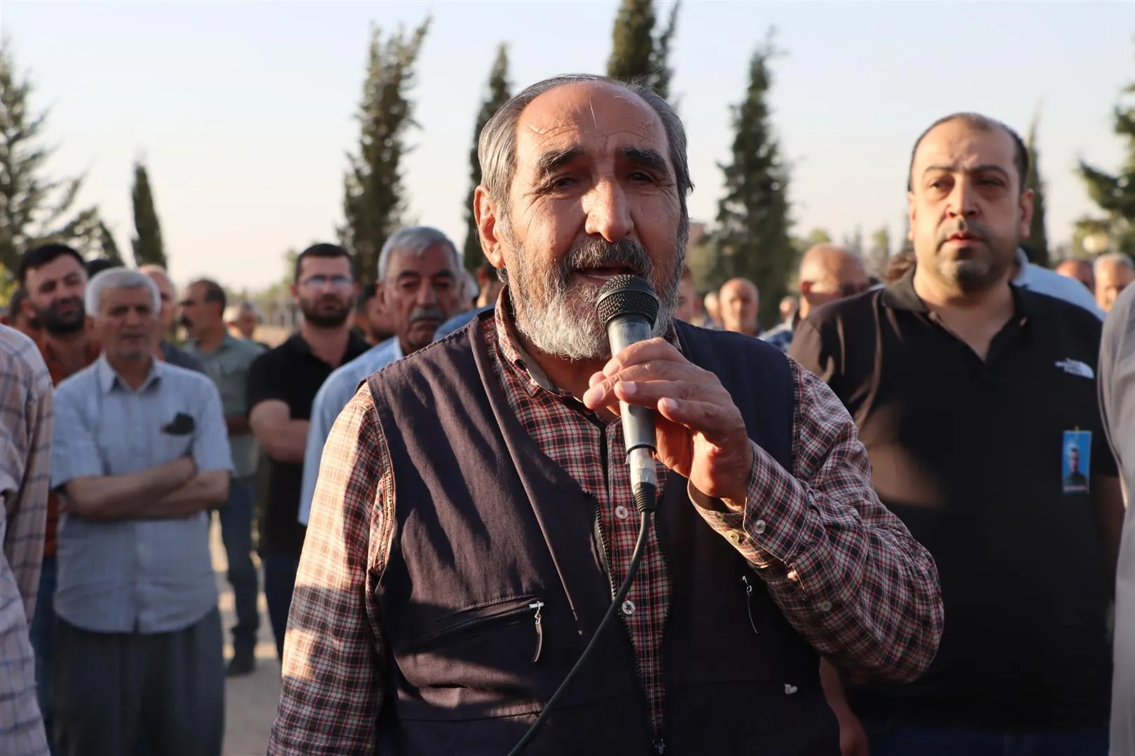 جثمان الشهيد بدران أحمد يوارى الثرى في ناحية عامودا