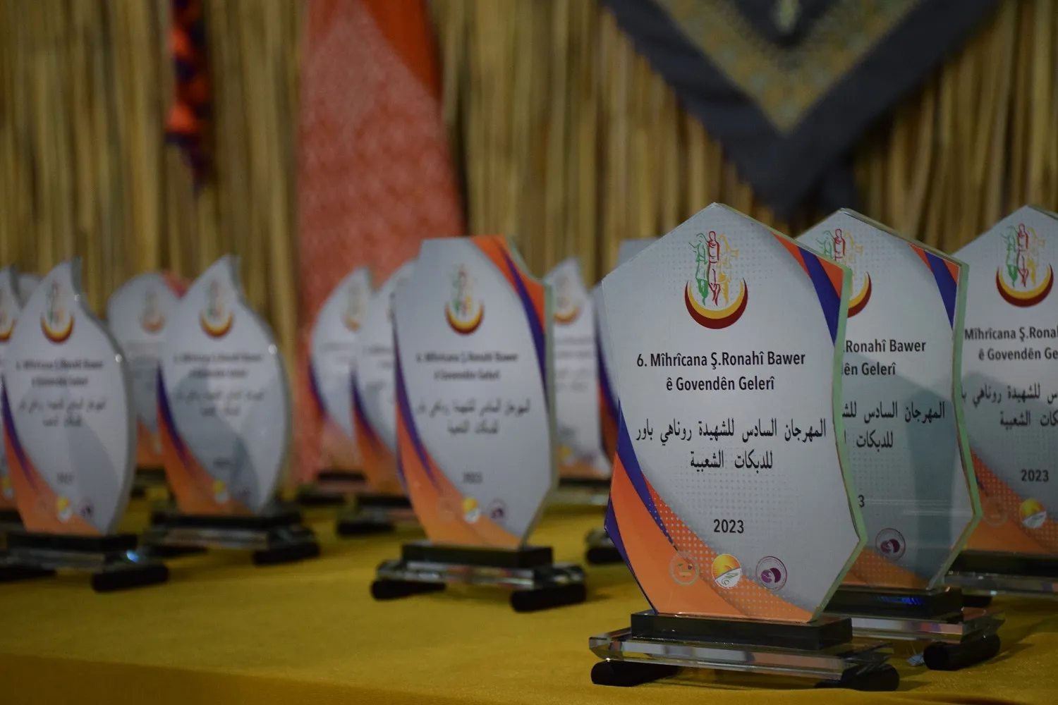 مهرجان الشهيدة روناهي باور يختتم بعروض من الدبكات التي تمثل تراث وتاريخ المنطقة