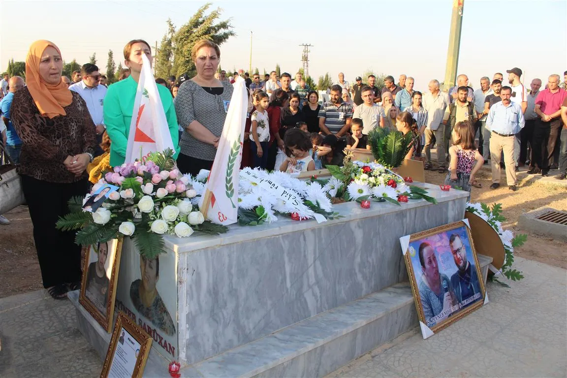 ​​​​​​​استذكار الشهيدة زينب صاروخان في الذكرى السنوية الأولى لاستشهادها في الحسكة