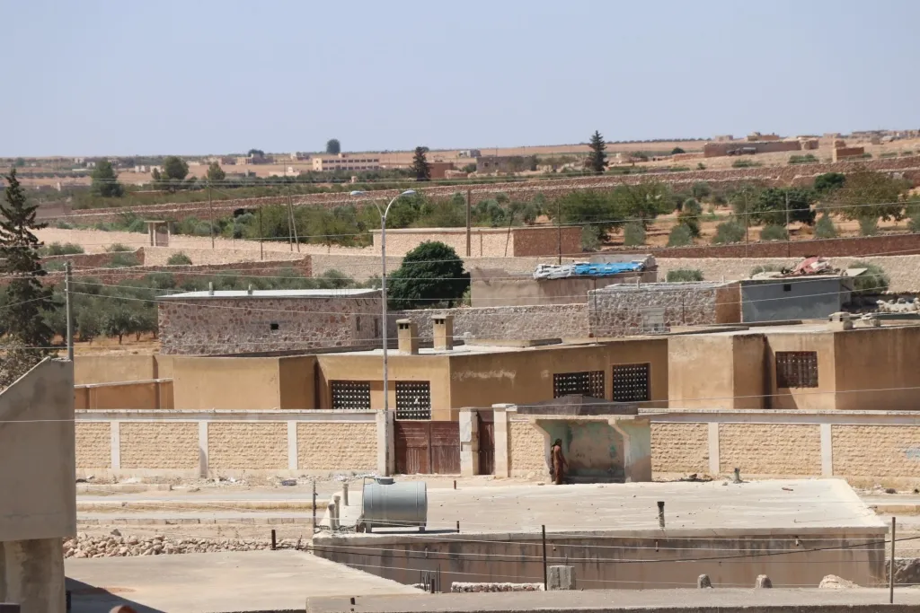 أكثر من 31 ألف طالب وطالبة محرومون من التعليم وحياة الآلاف في خطر بسبب الاحتلال
