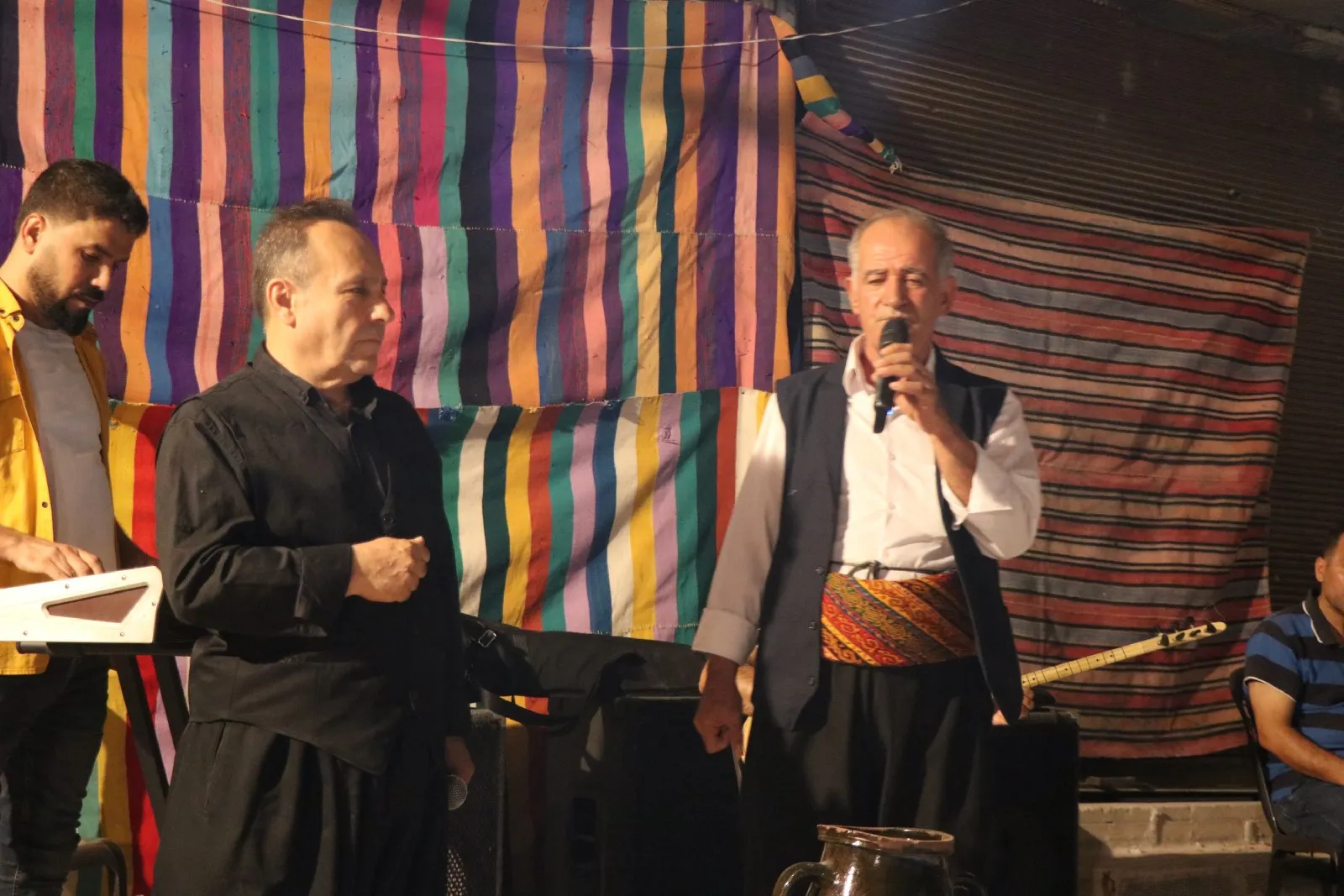 احتفالية في حلب دعماً لقوات سوريا الديمقراطية