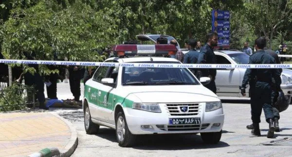 مقتل شرطيين إيرانيين في هجوم مسلح