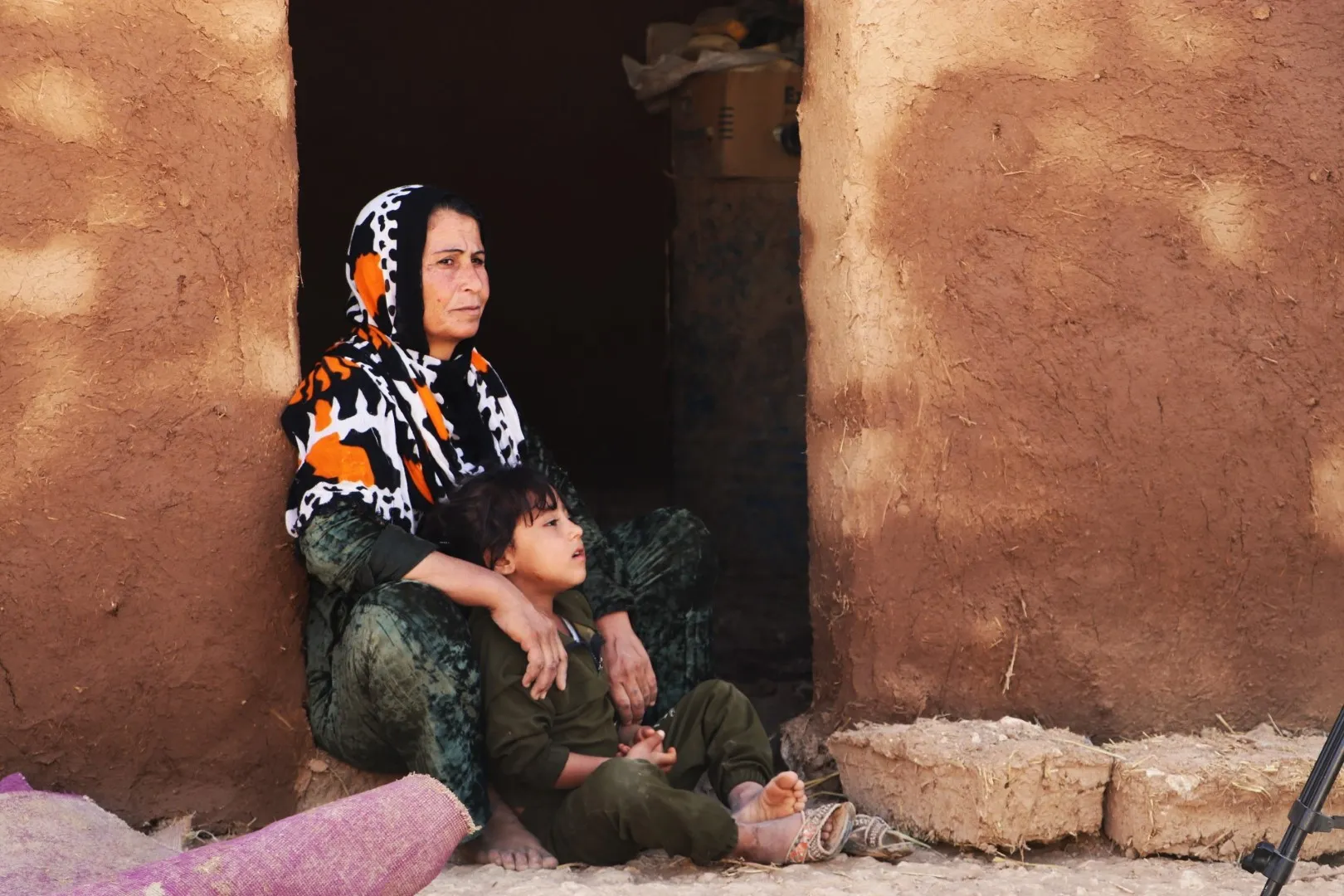 ​​​​​​​​​​​​​​​​​​​​​​​​​​​​"غريبة" ... قصة مهجرة من سري كانيه تسرد معاناة من ترك أرضه بسبب الاحتلال