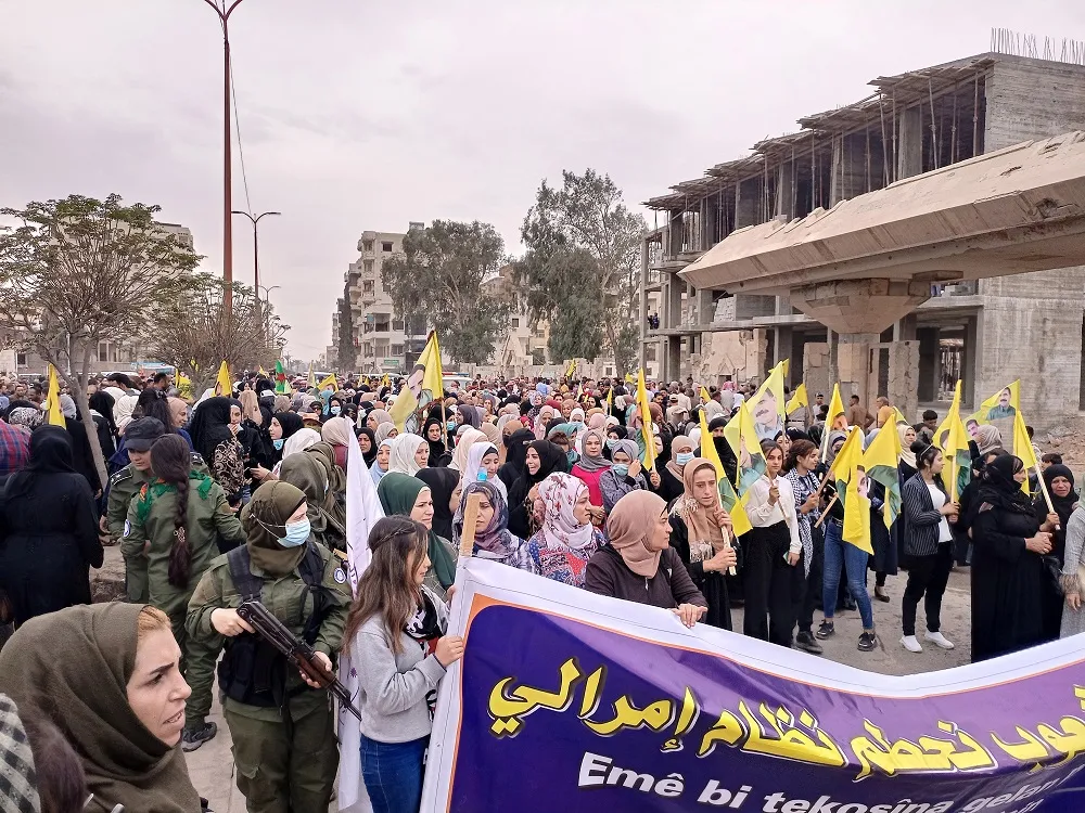 انطلاق مظاهرات حاشدة في عموم مناطق شمال وشرق سوريا