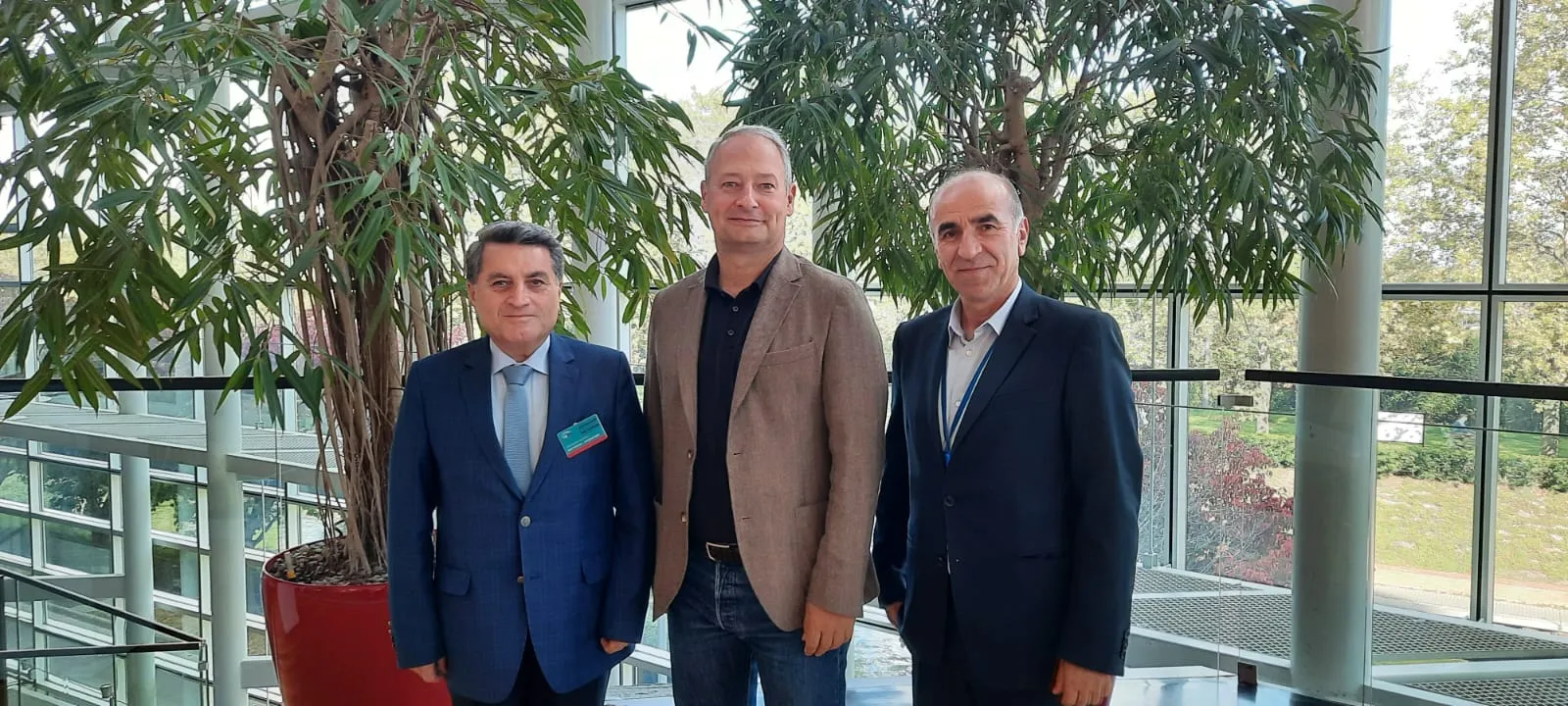 الإدارة الذاتية تواصل إجراء لقاءات مع البرلمان الأوروبي