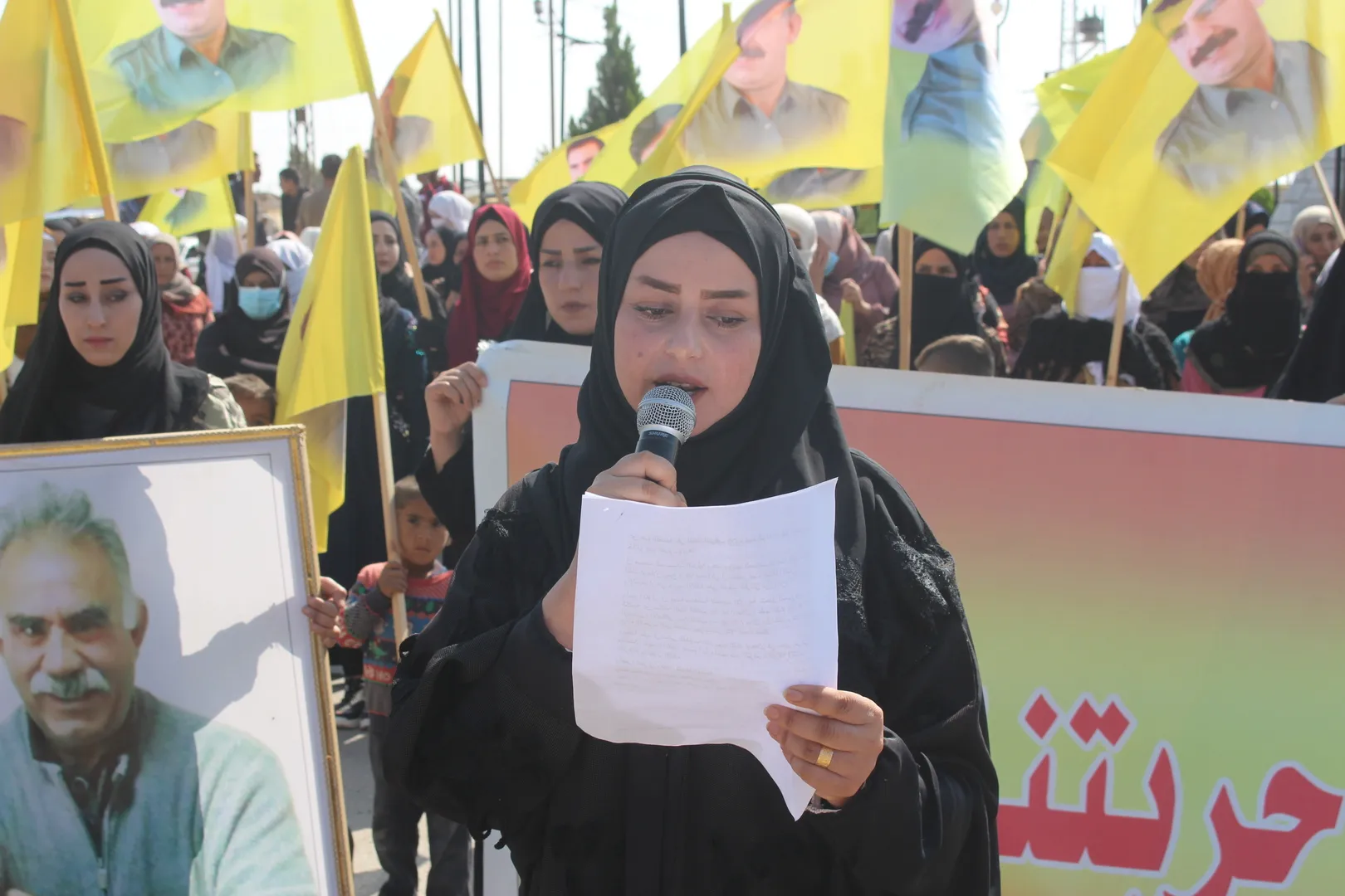 ​​​​​​​أهالي تل براك يتضامنون مع حملة العالمية لحرية القائد عبد الله أوجلان