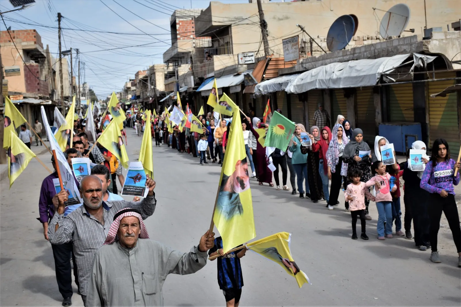 ​​​​​​​الآلاف في إقليم الجزيرة ينددون بهجمات الاحتلال ويؤكدون على النضال والمقاومة