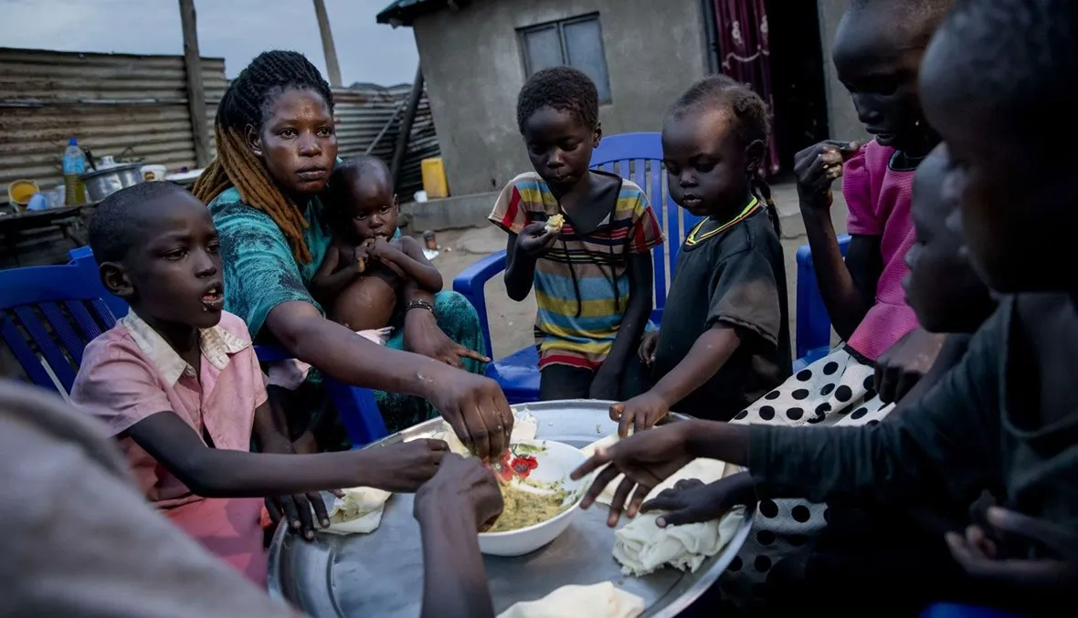 ​​​​​​​في السودان من لا يموت بالسلاح يموت من الجوع