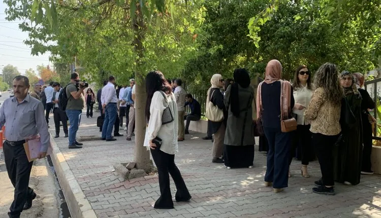 ​​​​​​​الطلبة في هولير يحتجون ضد سياسات PDK أمام وزارة التعليم العالي