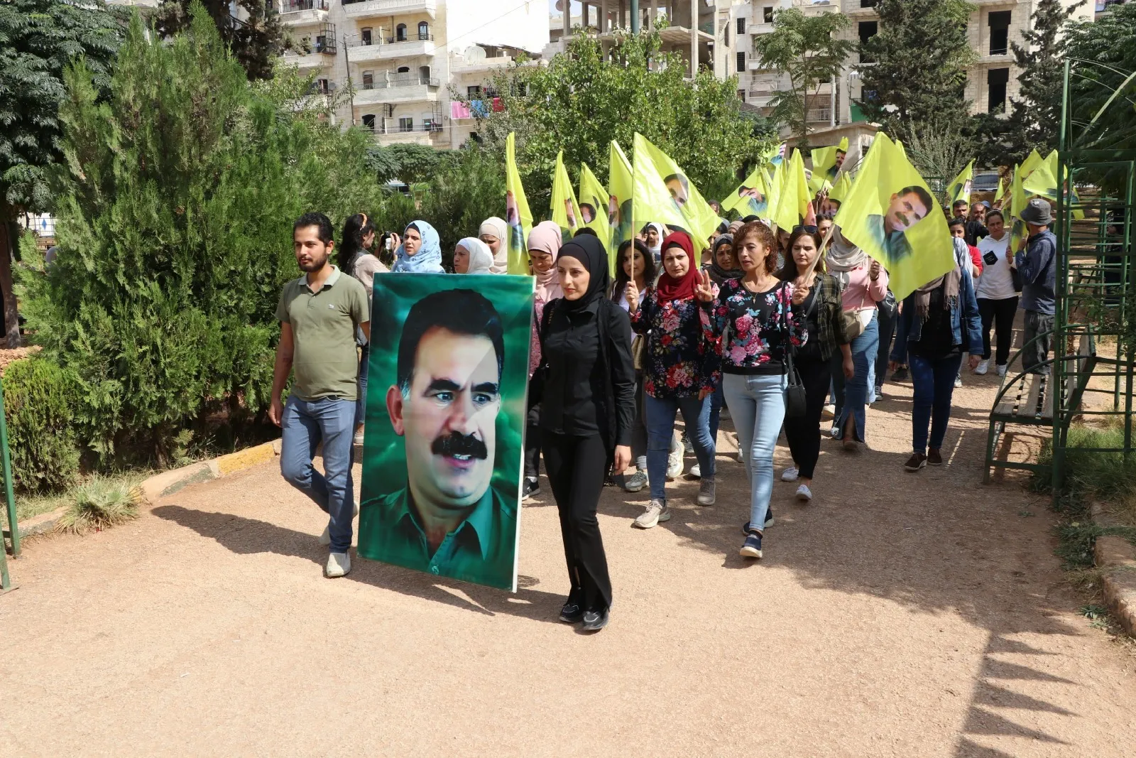 انتهاء خيمة الاعتصام بالإدلاء ببيان ختامي ومخرجات تطالب بحرية القائد عبدالله أوجلان