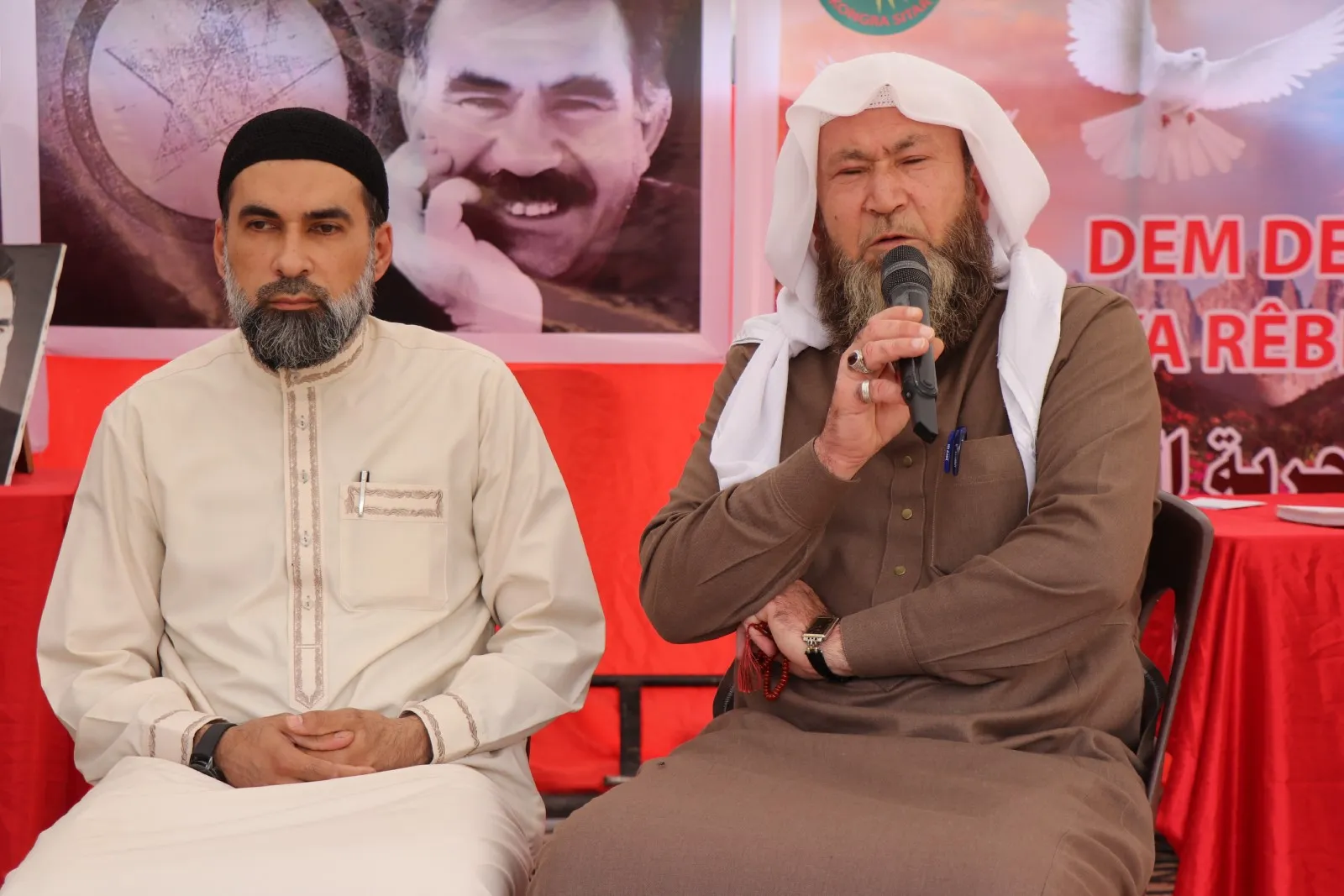 انتهاء خيمة الاعتصام بالإدلاء ببيان ختامي ومخرجات تطالب بحرية القائد عبدالله أوجلان