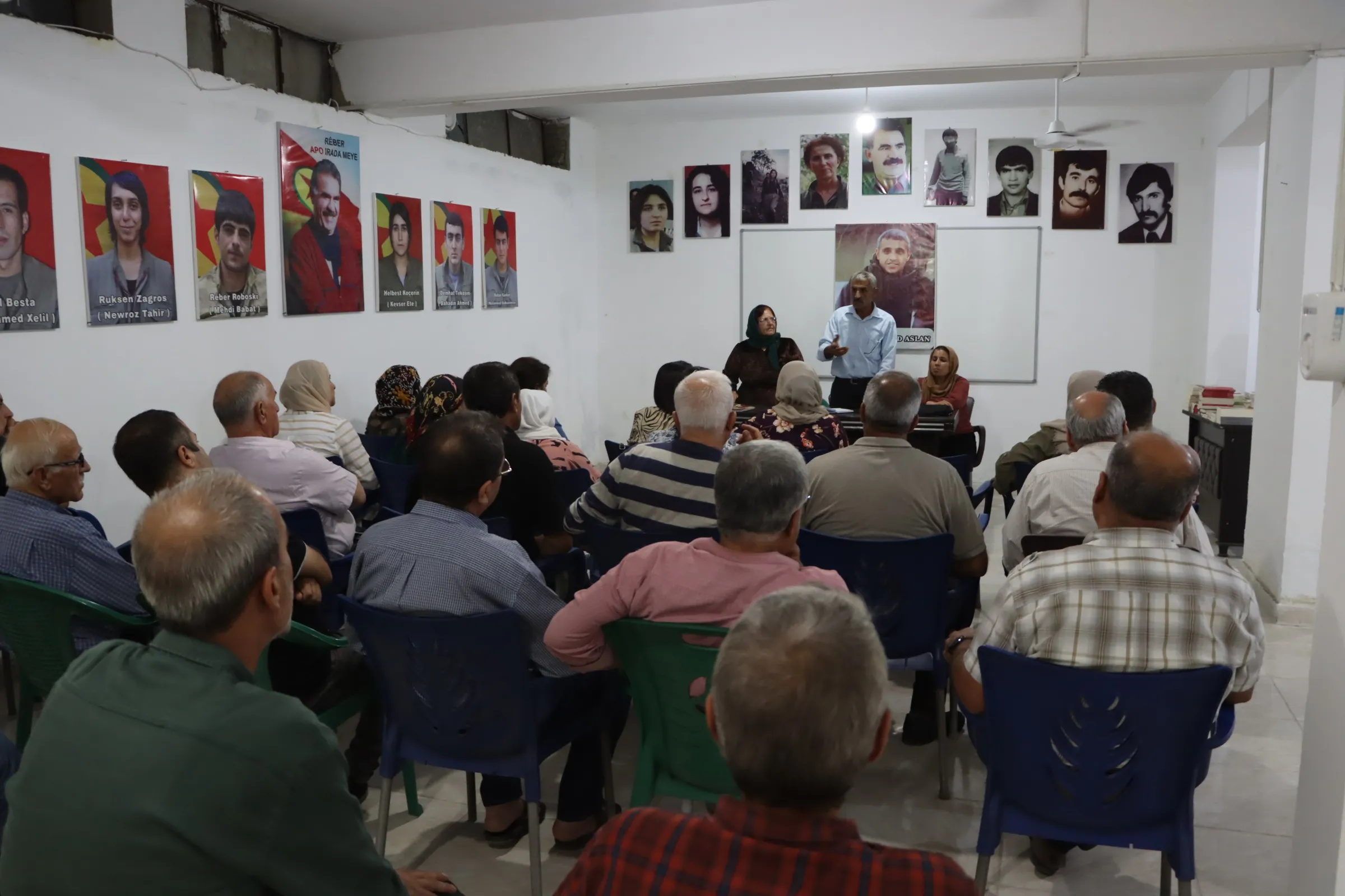 افتتاح دورة فكرية للجان التدريب في أكاديمية الشهيد بينكه