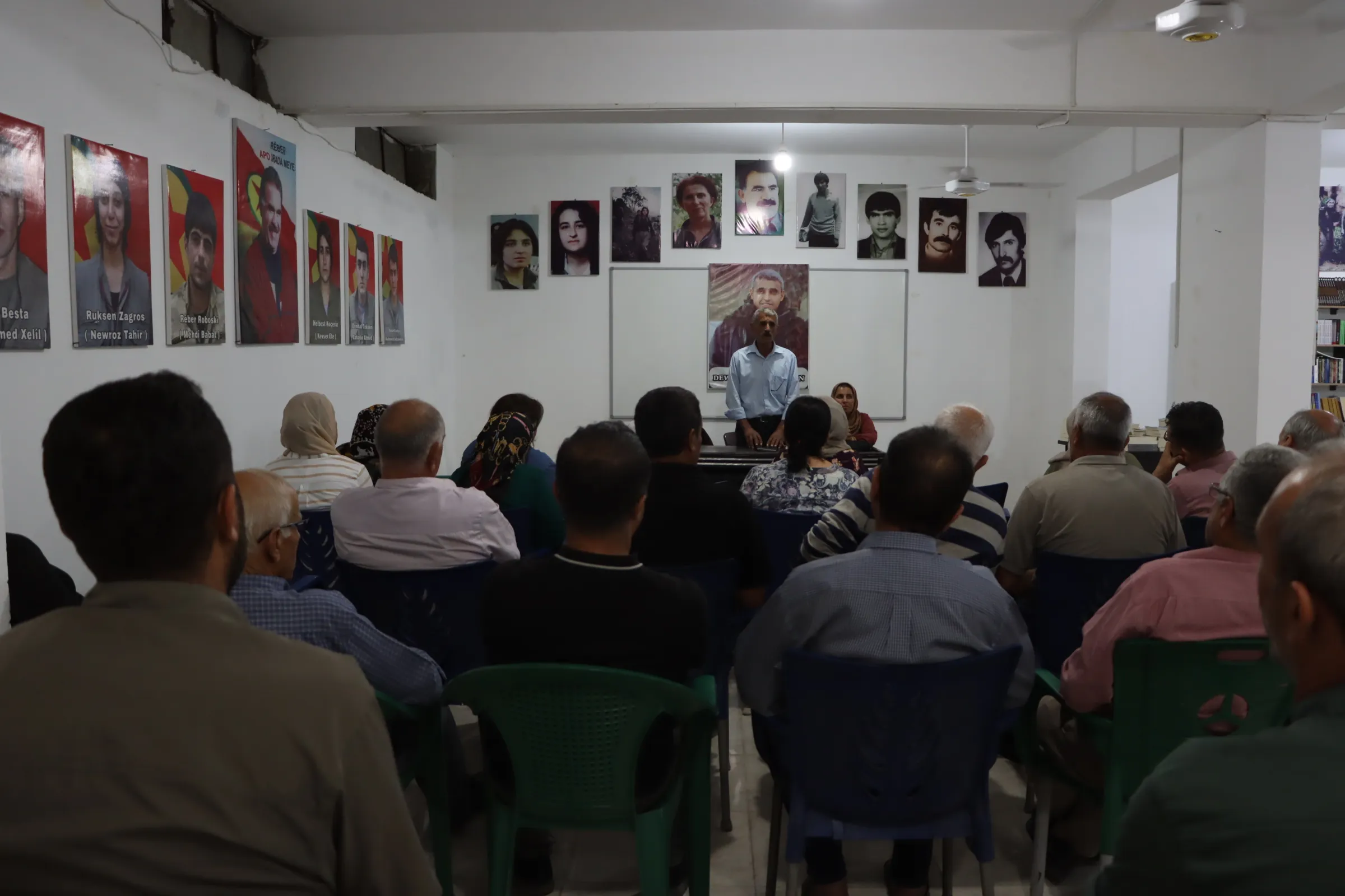 افتتاح دورة فكرية للجان التدريب في أكاديمية الشهيد بينكه