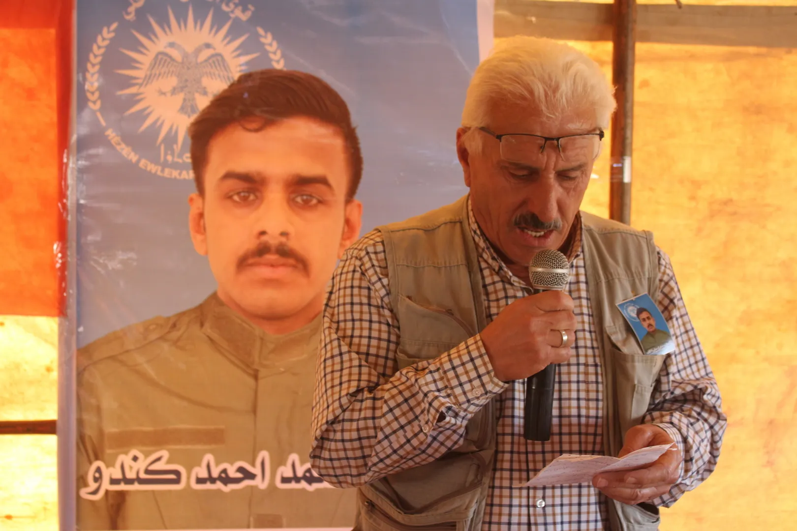 أهالي تل براك يقدمون واجب العزاء لذوي الشهيد محمد كندو