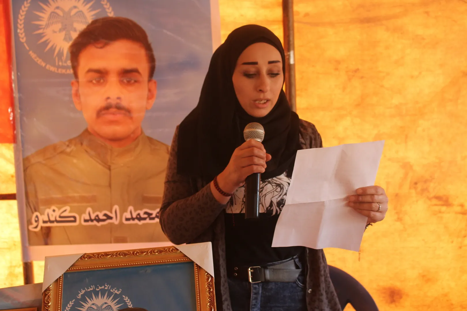 أهالي تل براك يقدمون واجب العزاء لذوي الشهيد محمد كندو