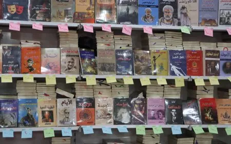 معرض الكتاب.. أسعار مرتفعة والجهات المنظمة تسعى إلى دعم القرّاء