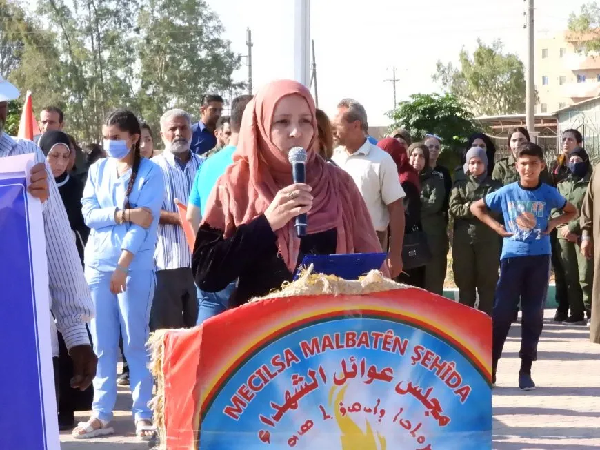 تشييع جثمان الشهيد أحمد الخاروف في الطبقة
