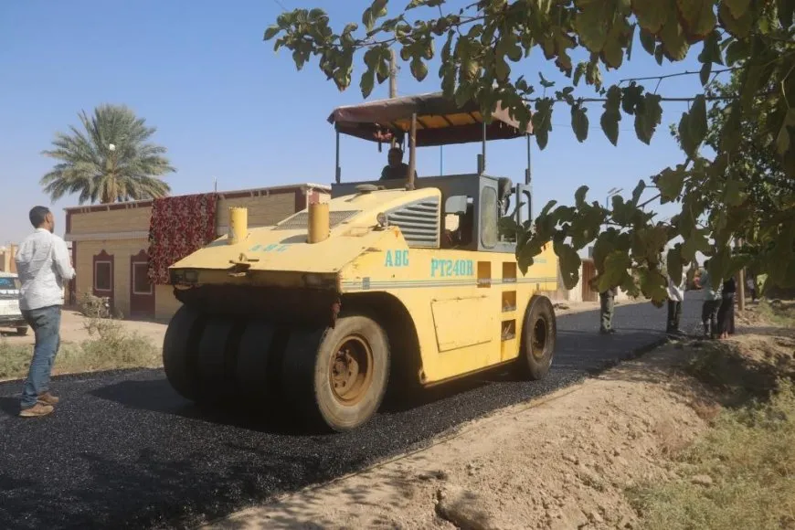 تزفيت شارع البلدية في بلدة الباغوز بريف دير الزور الشرقي