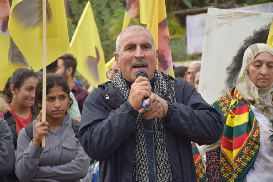 أهالي الدرباسية ينادون بحرية القائد عبد الله أوجلان الجسدية