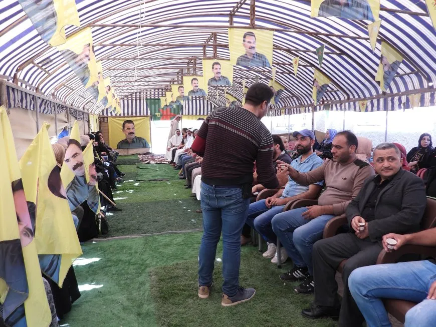 أهالي الجرنية ينددون خلال فعالية اعتصام بالعزلة المفروضة على القائد عبد الله أوجلان