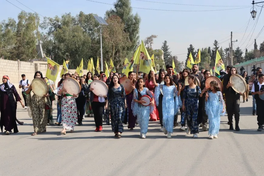 الحركات الفنية والثقافية تدعو إلى الانتفاض لتحقيق حرية القائد الجسدية 