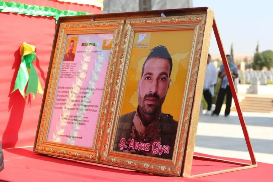 تشييع جثمان الشهيد آواز جيا إلى مثواه الأخير