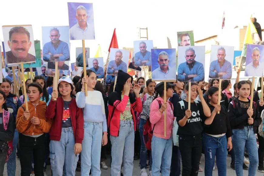 مسيرة شبابية في الشهباء دعماً للحملة العالمية لحرية القائد عبدالله أوجلان