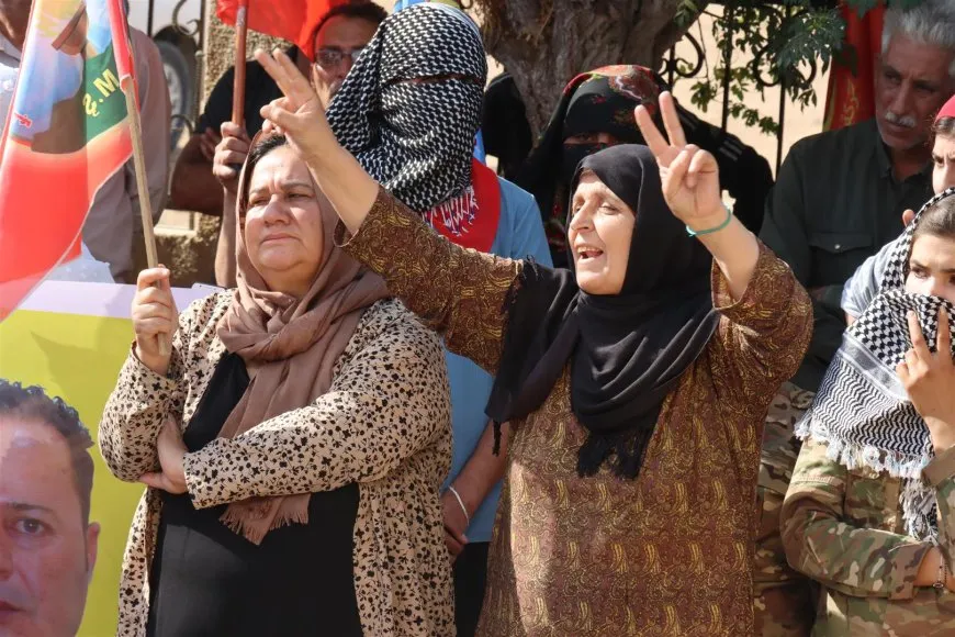 تشييع جثماني مقاتلين لقسد في الحسكة