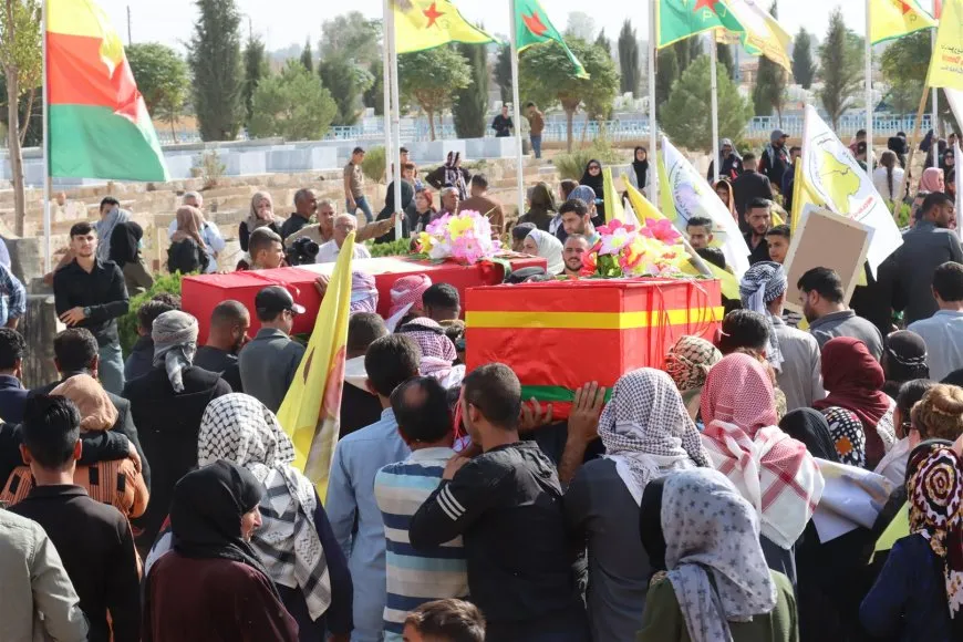 تشييع جثماني مقاتلين لقسد في الحسكة