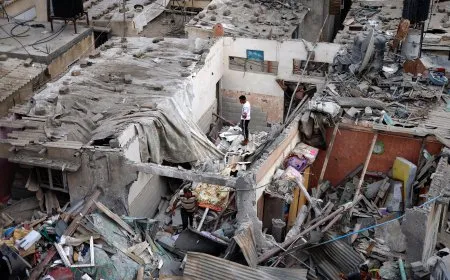 أكثر من 30 ألف قتيل ومصاب في غزة