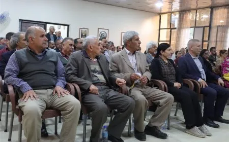 حفل توقيع ديوان الشاعر فريد جزيري في الحسكة