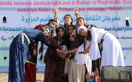 التناغم وامتزاج الثقافات أضفى طابعاً جميلاً على مهرجان الأمة الديمقراطية