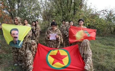 احتفالاً بذكرى تأسيسPKK شابات ينضممن إلى صفوف الكريلا