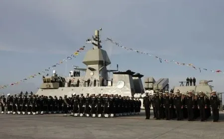 إيران تضيف مدمرة جديدة لأسطولها في بحر قزوين