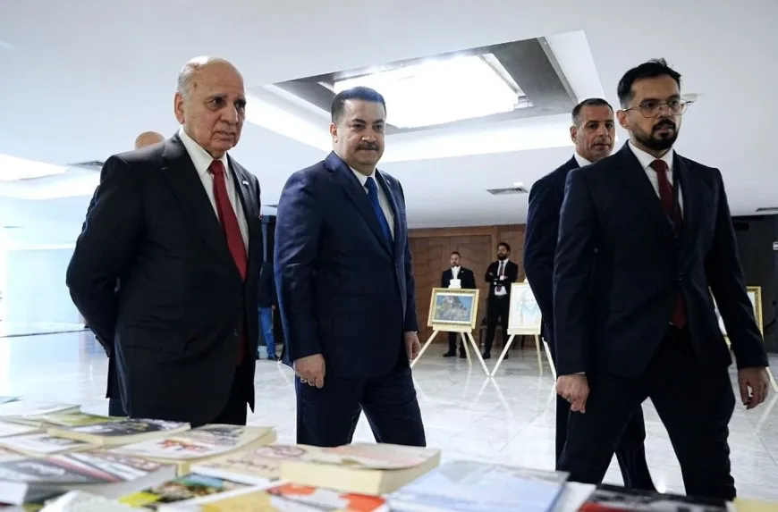 فؤاد حسين: مصلحة العراق في إبعاده عن الحرب 