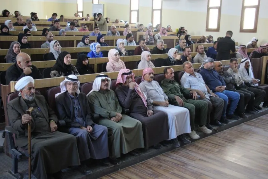 التشديد على أهمية تنظيم المجتمع لنفسه خلال ندوة في منبج
