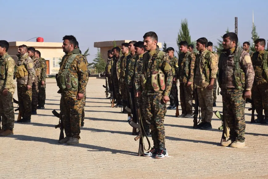 أهالي الشدادي يشيّعون جثمان عضو قوات الحماية الذاتية جمعة العبد الله
