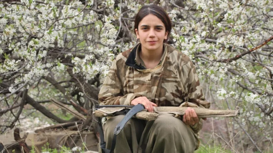 HPG تكشف سجل إحدى مقاتلاتها استشهدت في مناطق الدفاع مديا
