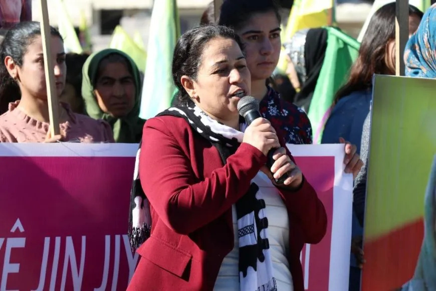 مظاهرة نسائية مناهضة للعنف ضدّ المرأة