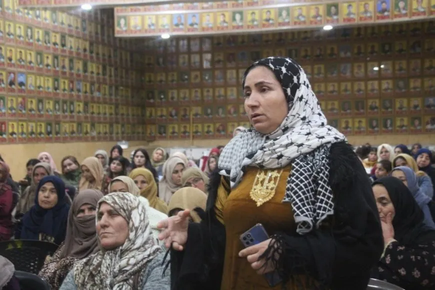 اجتماع لبحث أوضاع عوائل الشهداء في مدينة كوباني