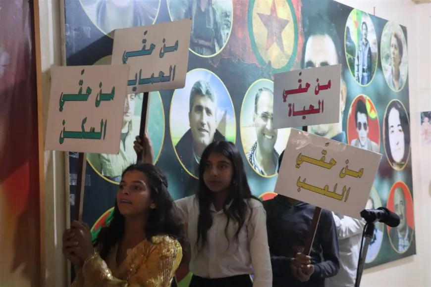 عروض مسرحية وغنائية وتوزيع هدايا بمناسبة يوم الطفل العالمي