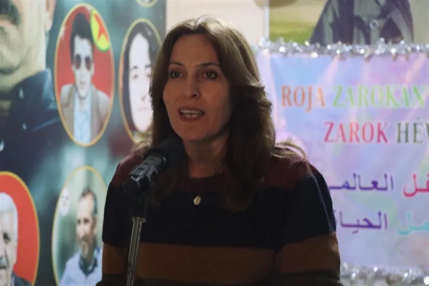 عروض مسرحية وغنائية وتوزيع هدايا بمناسبة يوم الطفل العالمي