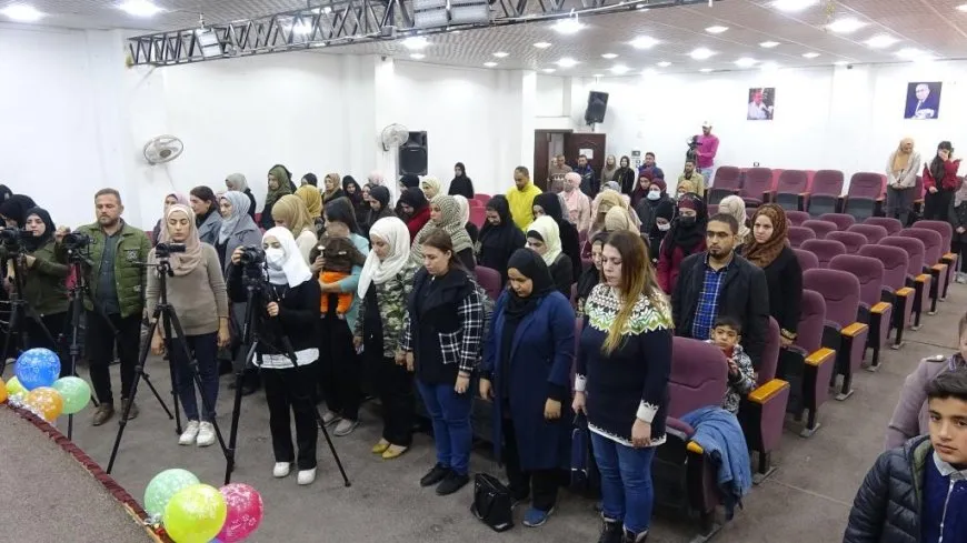 أطفال مدينة الرقة يحتفلون بيوم الطفل العالمي