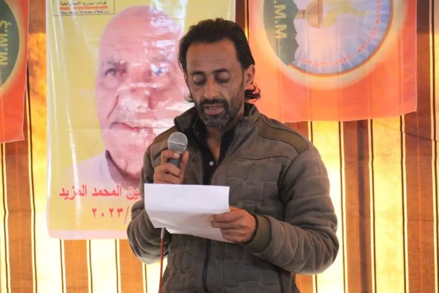 أهالي منبج يقدّمون واجب العزاء لذوي الشهيد محمد المزيد